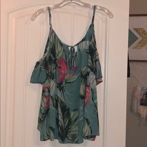 SMYM Kauai Hugs Lolla Top